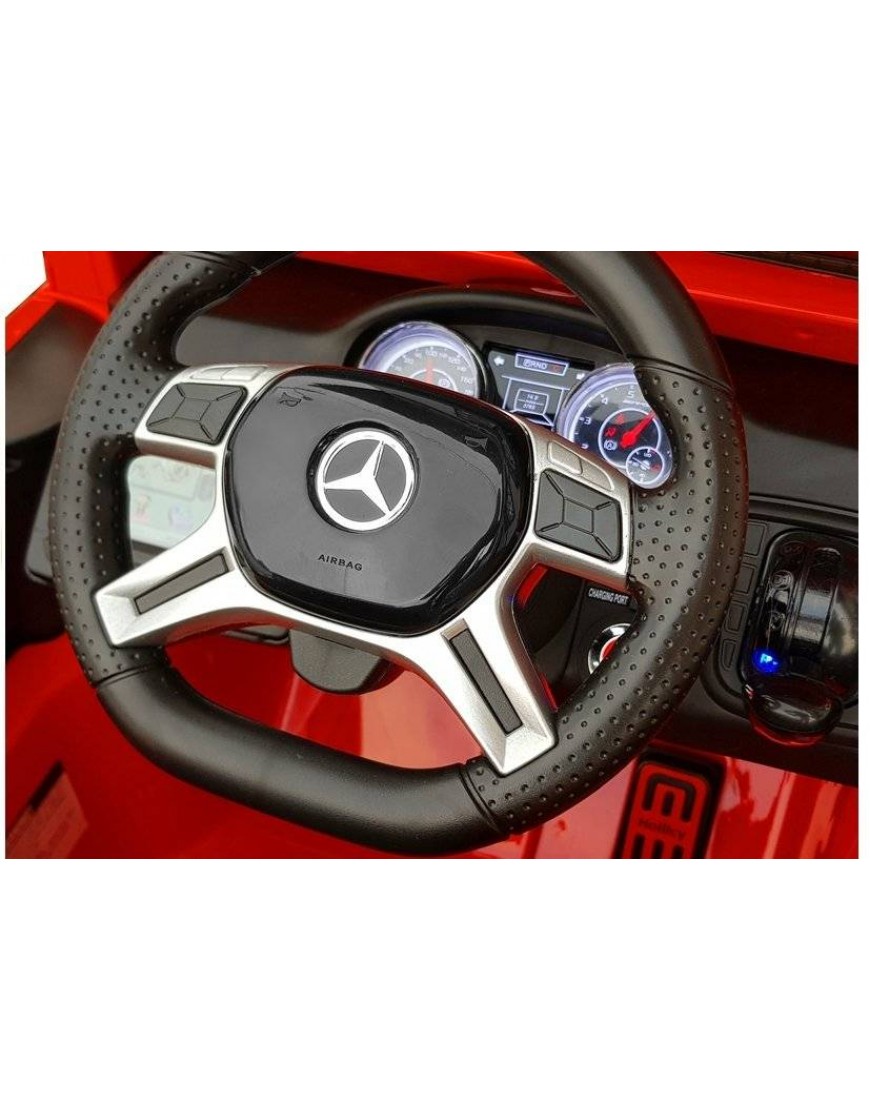 Mercedes G63 6X6 rdeč